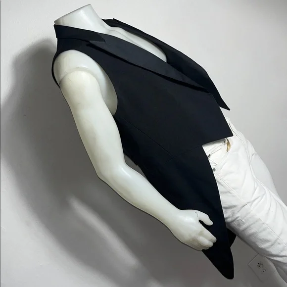 After Six Black Vest With Tails - Picture 4 of 10